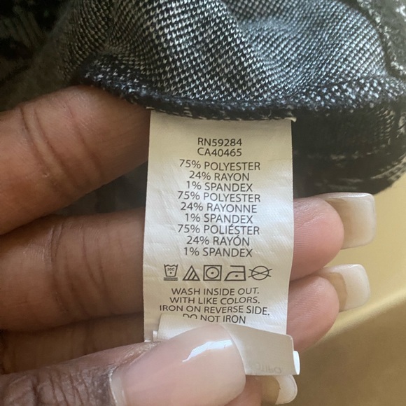 CHILDRENS PLACE - BLACK & GRAY DRESS - Picture 4 of 5